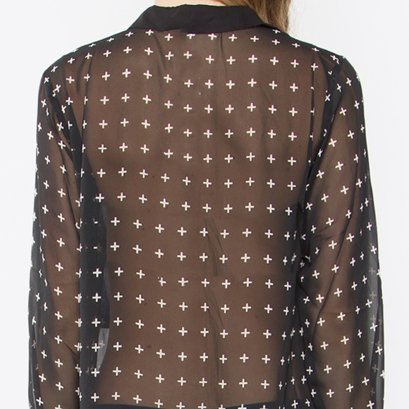 NWT Nordstrom Rack Chiffon Cross Print Top Size S - Picture 4 of 8